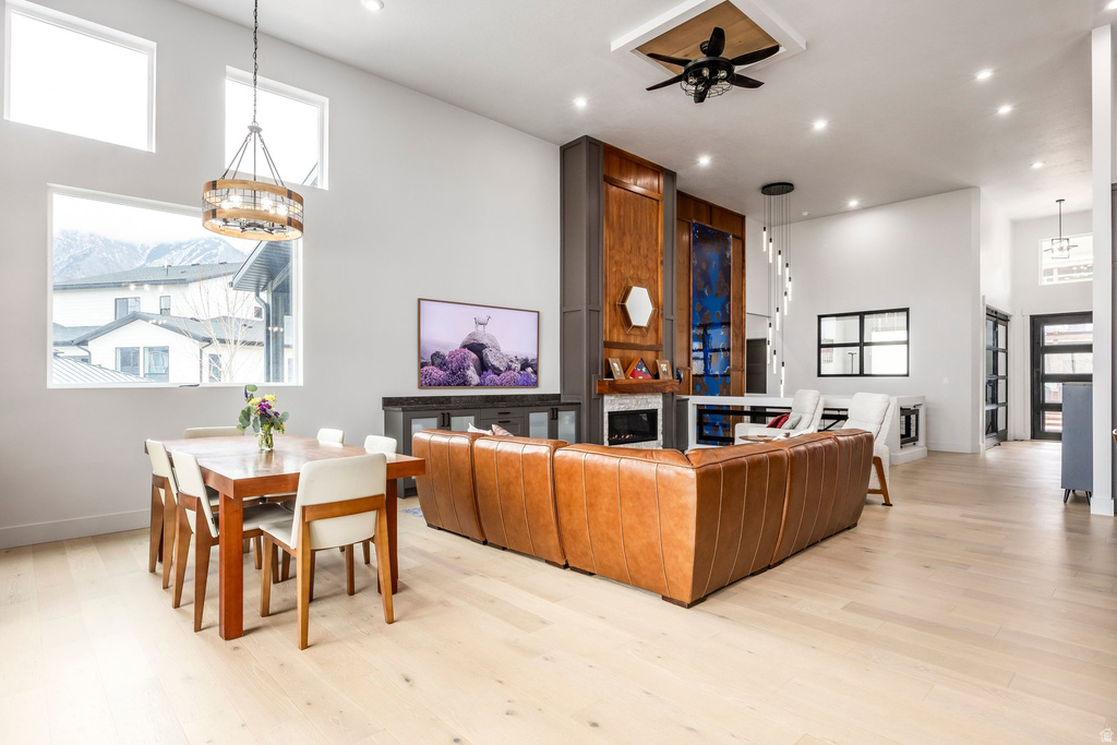 11318 S CANYON FALLS LN Sandy, UT 84092