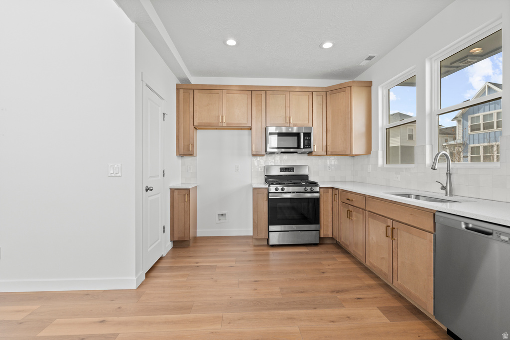 6636 W SKIP ROCK RD South Jordan, UT 84009