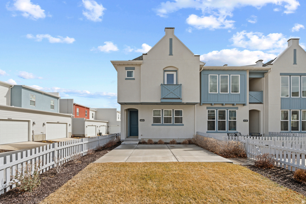 6636 W SKIP ROCK RD South Jordan, UT 84009