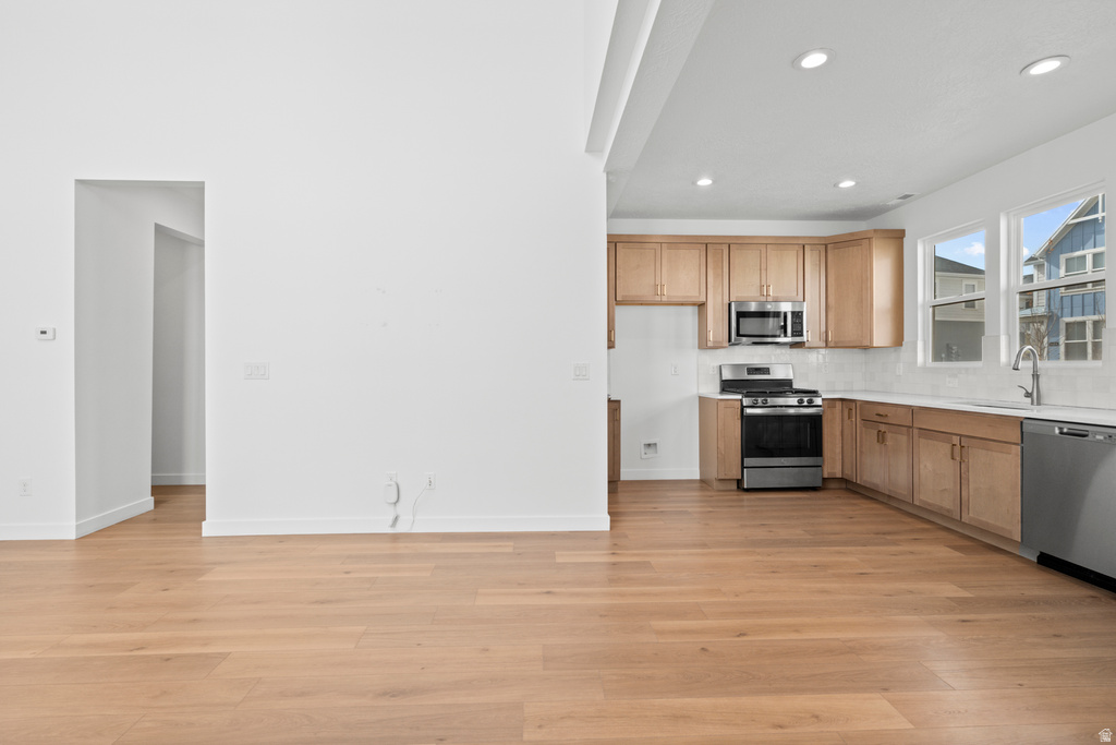 6636 W SKIP ROCK RD South Jordan, UT 84009