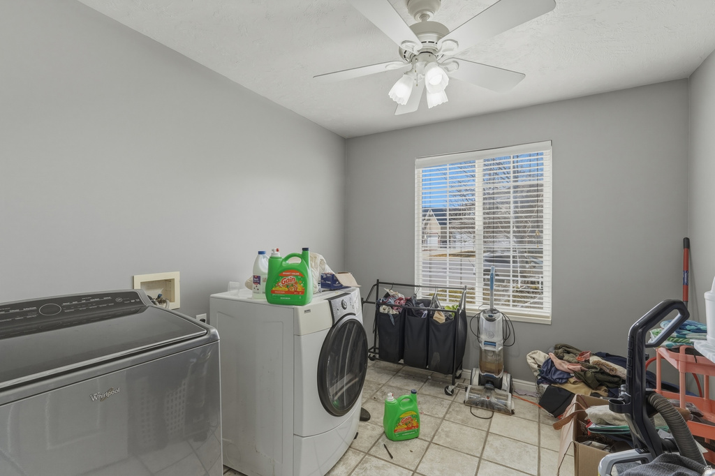 10519 S POPLAR GROVE DR South Jordan, UT 84009