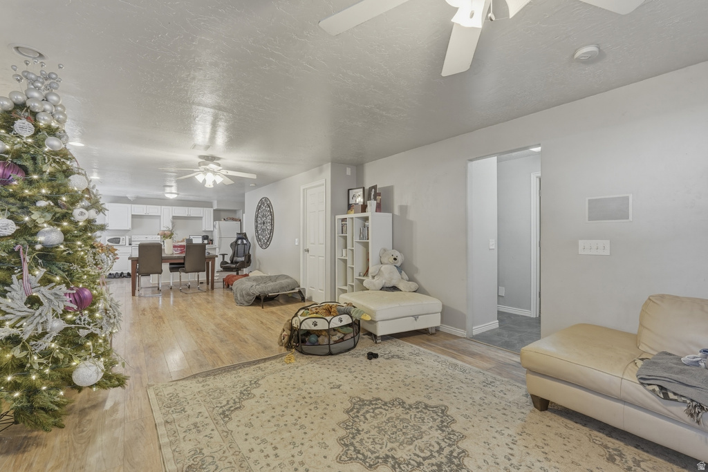 10519 S POPLAR GROVE DR South Jordan, UT 84009