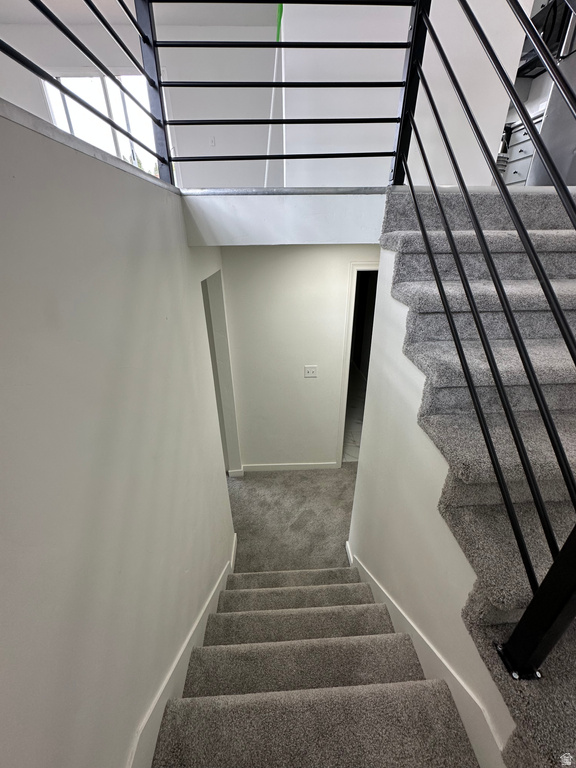 3876 S BURNINGHAM DR West Valley City, UT 84119