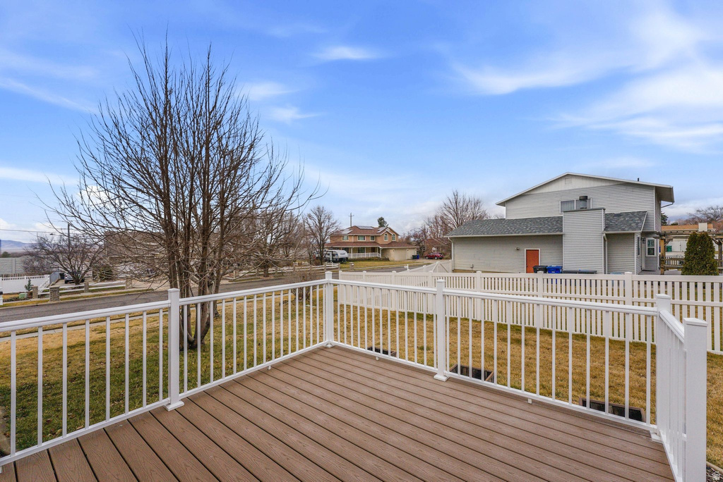 645 S 1350 E Fruit Heights, UT 84037