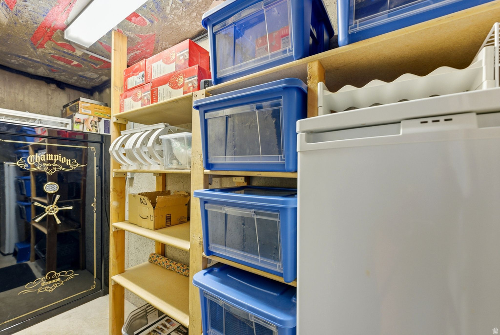 645 S 1350 E Fruit Heights, UT 84037