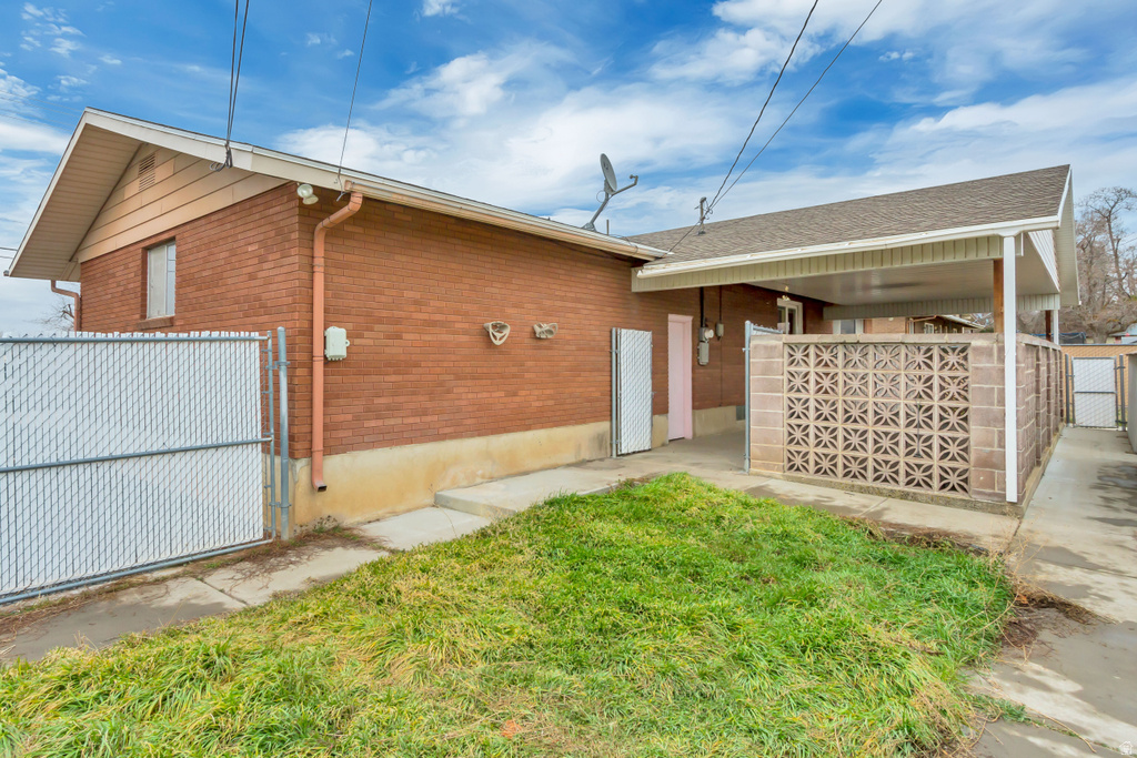 345 W 2300 N Sunset, UT 84015