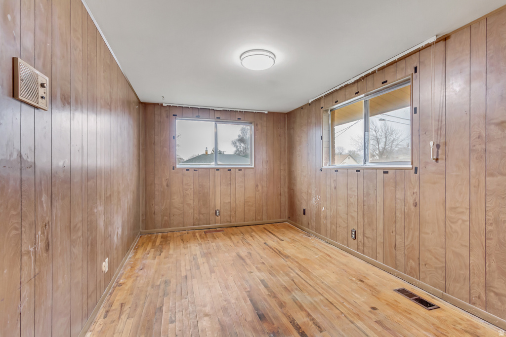 345 W 2300 N Sunset, UT 84015