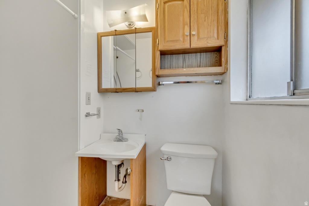 345 W 2300 N Sunset, UT 84015