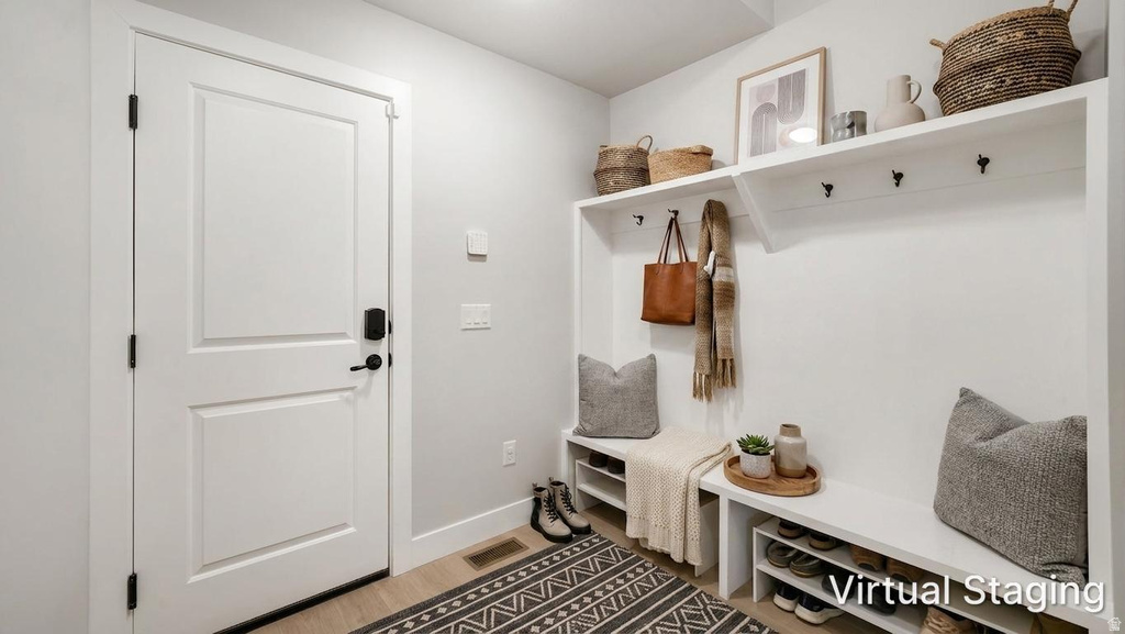 6628 W EARLIGRANDE WAY West Jordan, UT 84081