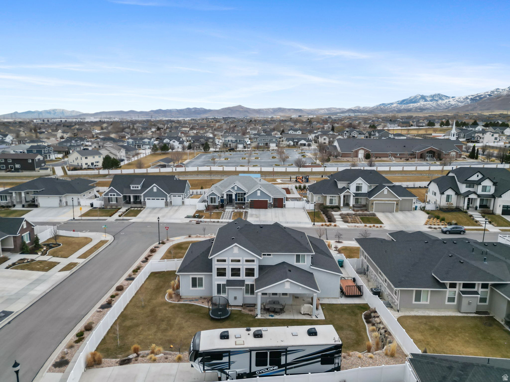 6628 W EARLIGRANDE WAY West Jordan, UT 84081
