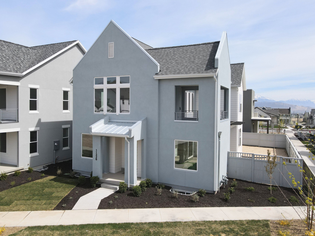 11326 S SILVER POND DR #322 South Jordan, UT 84009