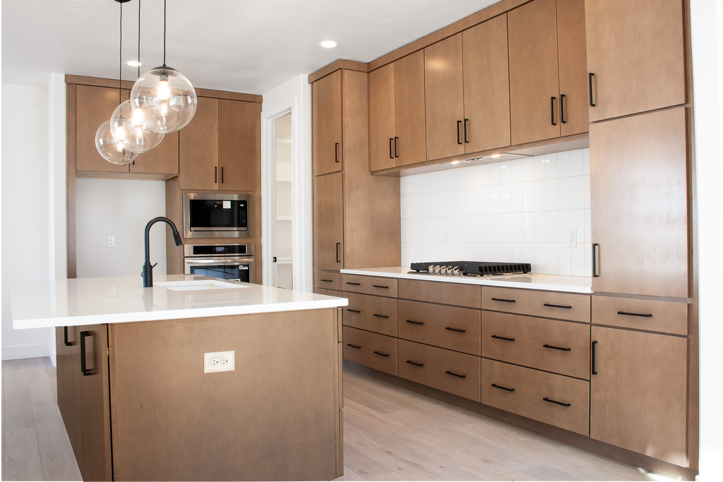 11326 S SILVER POND DR #322 South Jordan, UT 84009