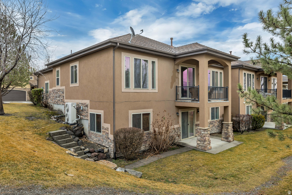 1963 W GOLDEN POND RD Orem, UT 84058