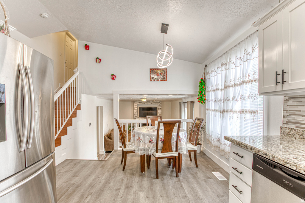 1735 W DALE RIDGE AVE Salt Lake City, UT 84116