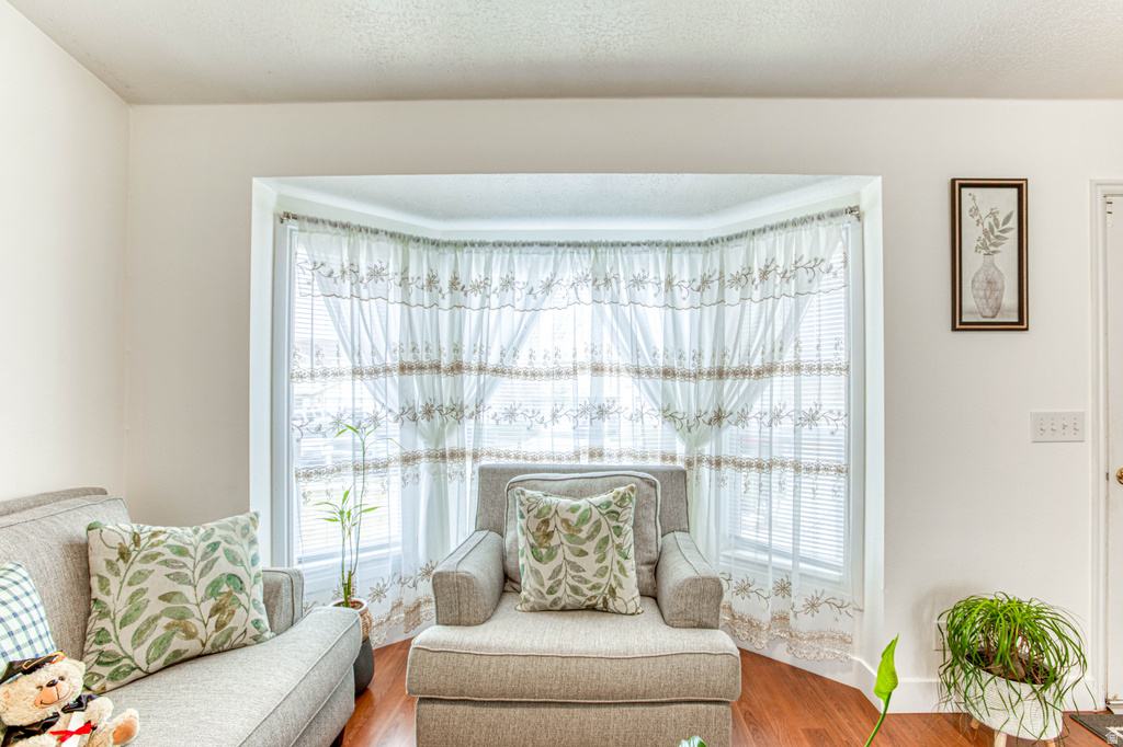 1735 W DALE RIDGE AVE Salt Lake City, UT 84116