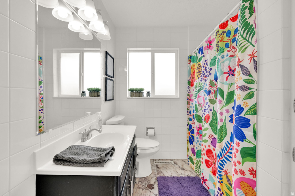 487 E 9270 S Sandy, UT 84070