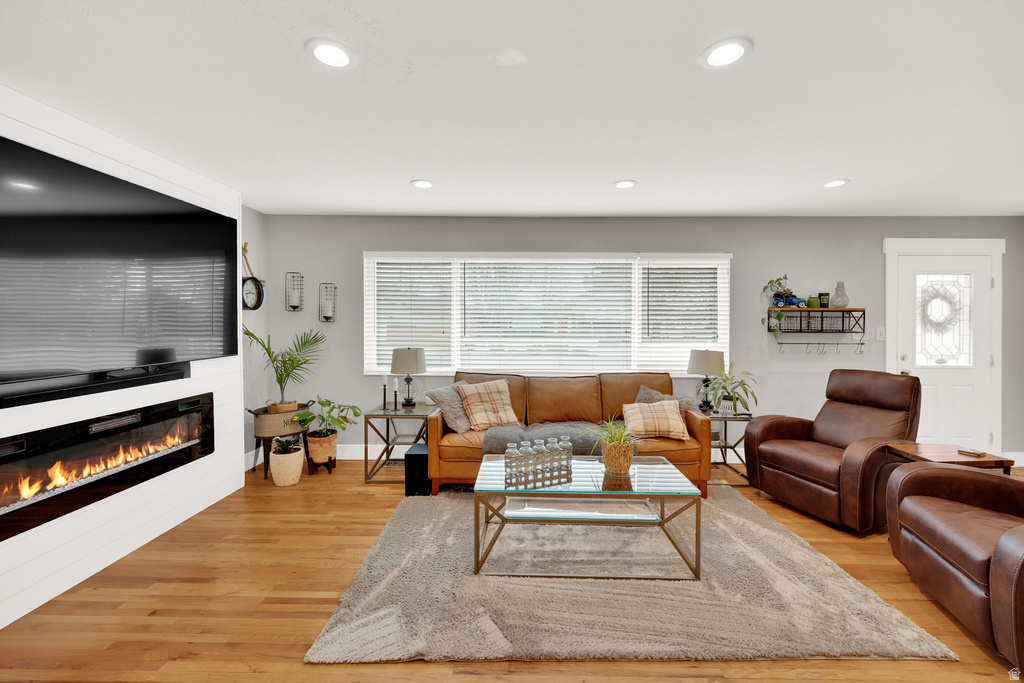 487 E 9270 S Sandy, UT 84070