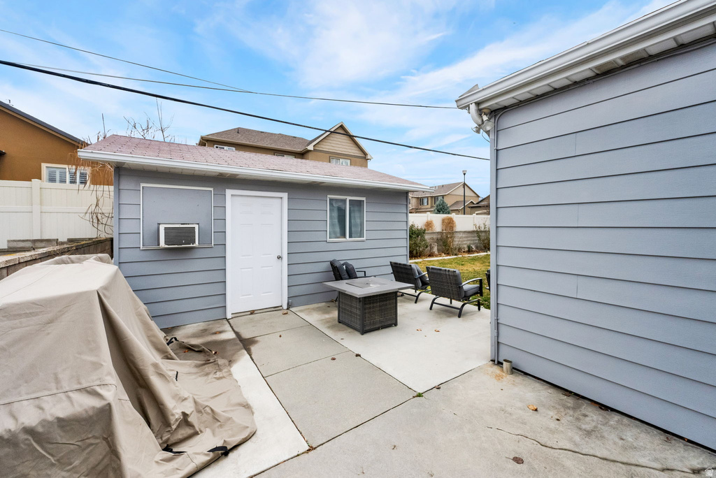 487 E 9270 S Sandy, UT 84070