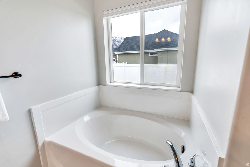 84 E 530 N Mapleton, UT 84664