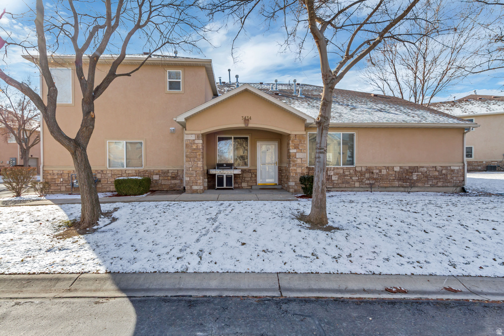 3434 S CRICHTON CV West Valley City, UT 84128