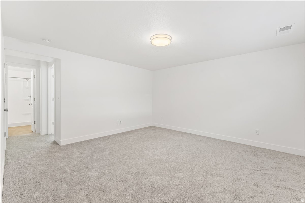 1695 E 1425 S Ogden, UT 84404