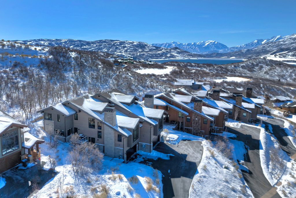 10786 N HIDEOUT TRL Hideout, UT 84036