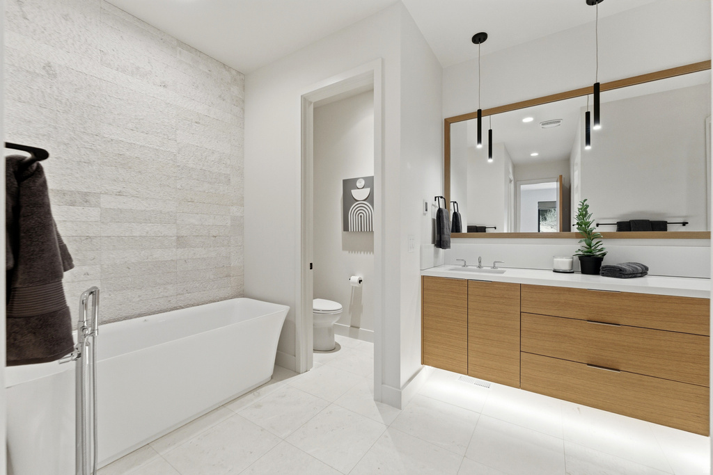 10786 N HIDEOUT TRL Hideout, UT 84036