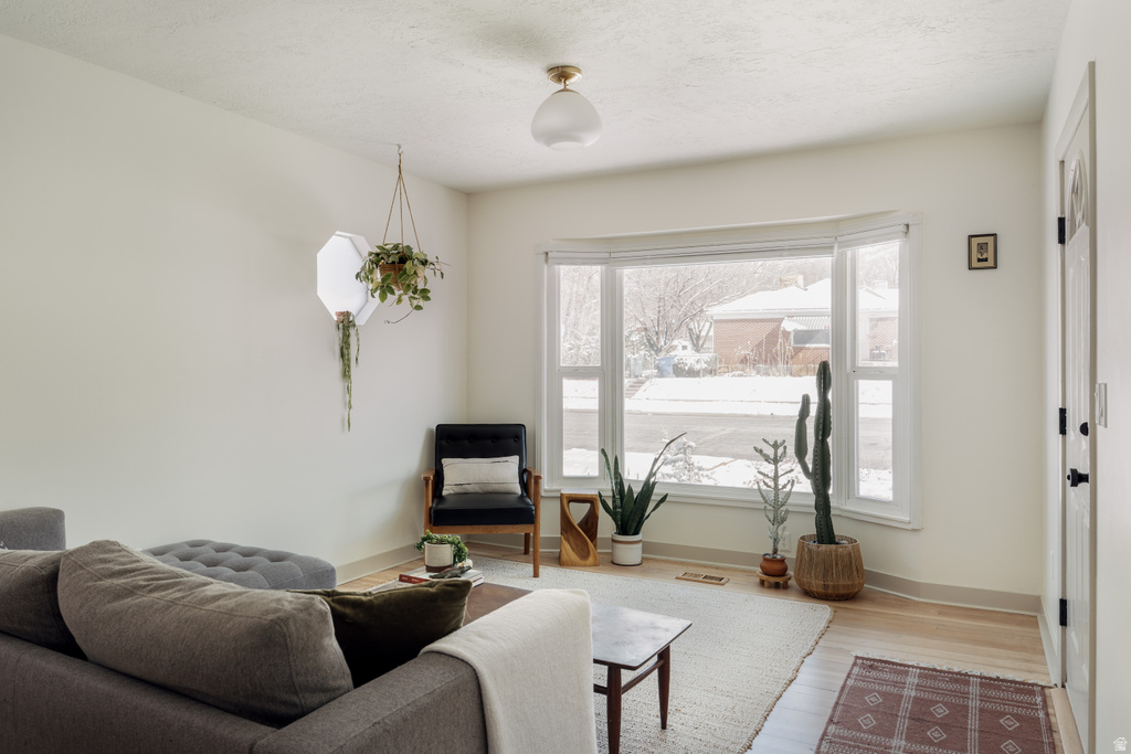 2337 S CUSTER AVE Ogden, UT 84401