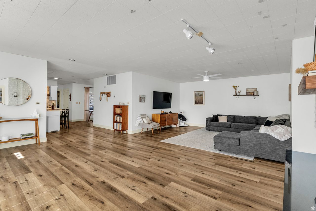 1876 W 13400 S Riverton, UT 84065