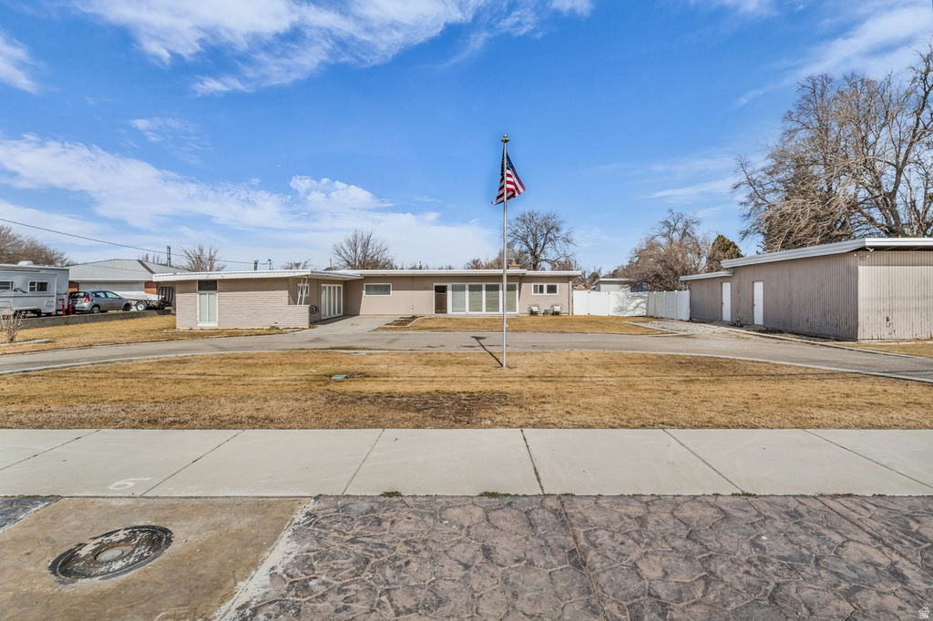 1876 W 13400 S Riverton, UT 84065