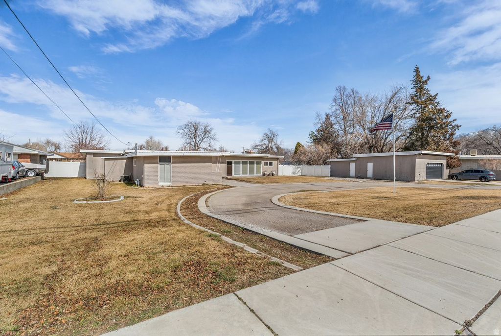 1876 W 13400 S Riverton, UT 84065