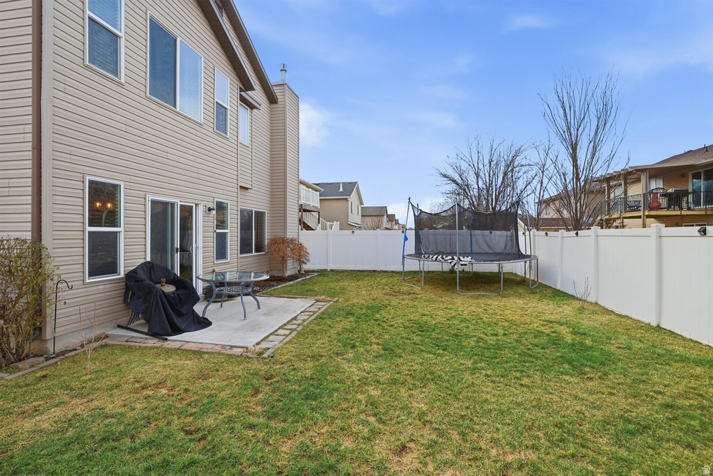 928 CHATHAM DR North Salt Lake, UT 84054