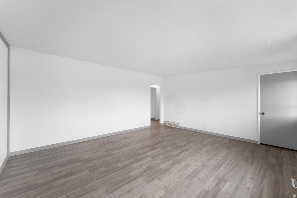 1123 E SEGO LILY DR White City, UT 84094