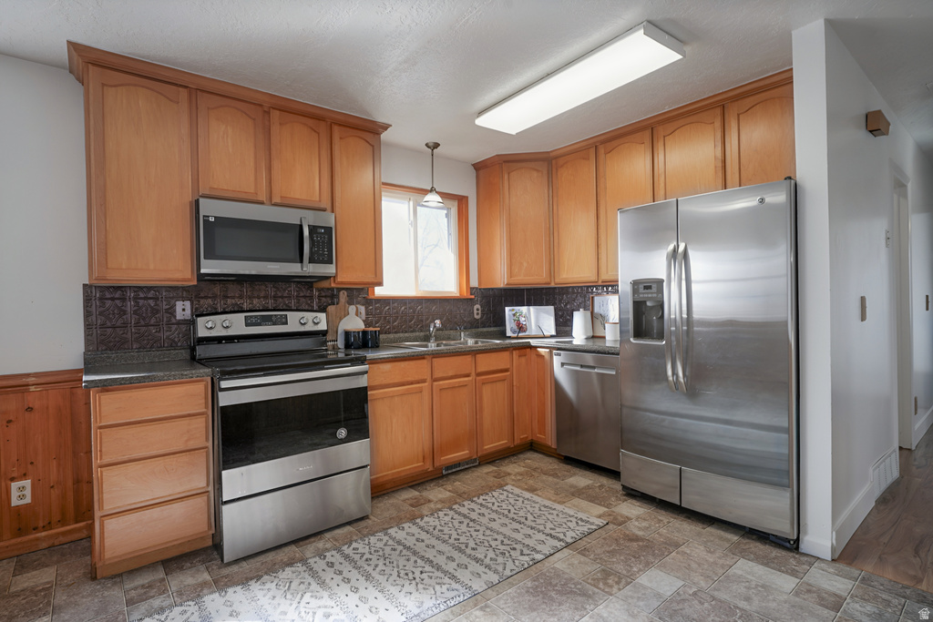 310 S MAIN ST Lewiston, UT 84320