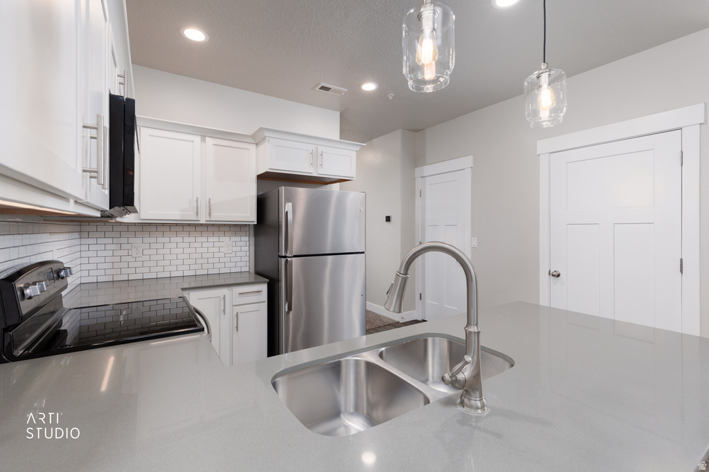 14488 S SELVIG WAY #G302 Herriman, UT 84096