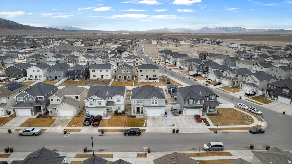 1112 E DEBORAH ST Eagle Mountain, UT 84005