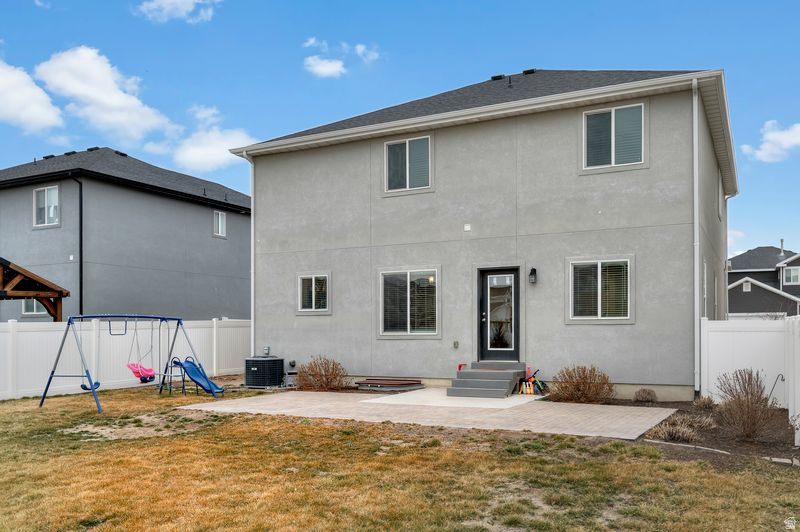 1112 E DEBORAH ST Eagle Mountain, UT 84005