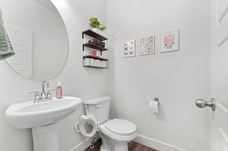 1112 E DEBORAH ST Eagle Mountain, UT 84005