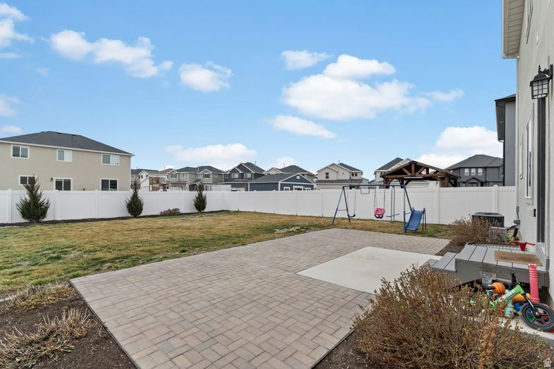 1112 E DEBORAH ST Eagle Mountain, UT 84005