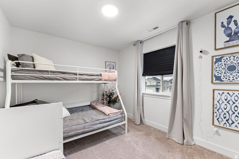 1112 E DEBORAH ST Eagle Mountain, UT 84005