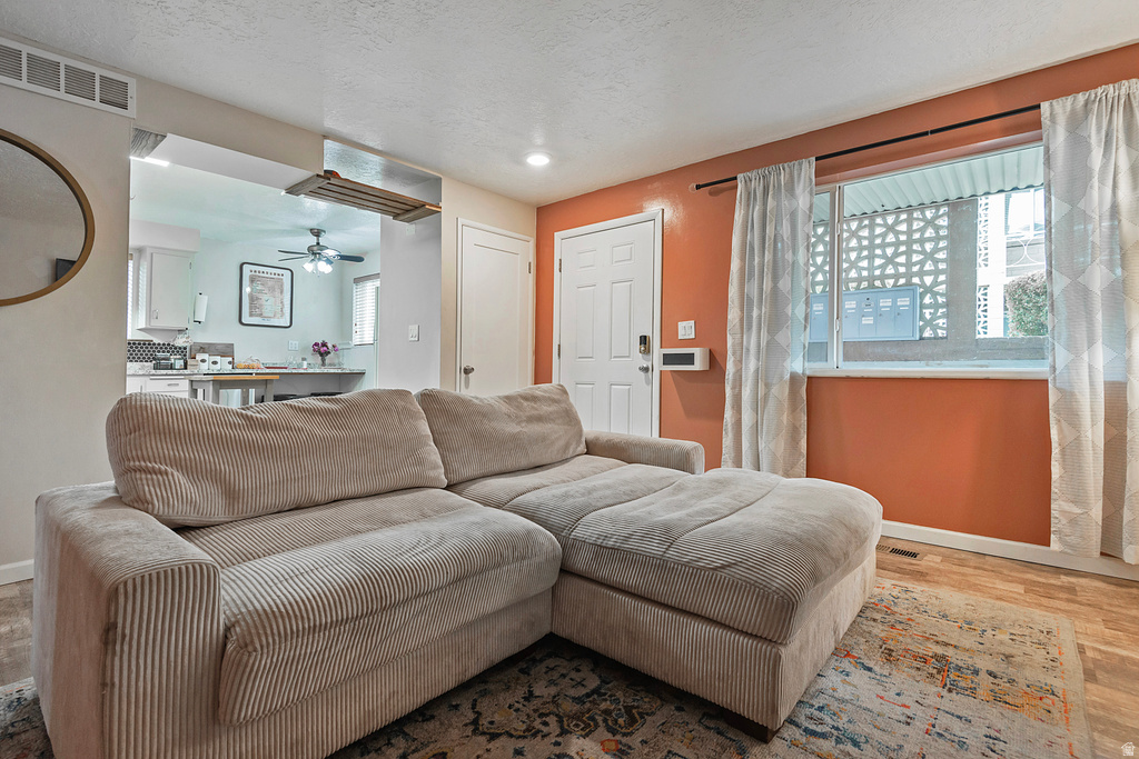 2033 E 2700 S #1 Salt Lake City, UT 84109