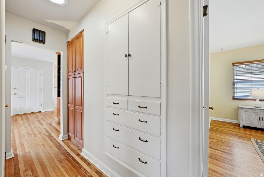 1878 E STRATFORD AVE Salt Lake City, UT 84106