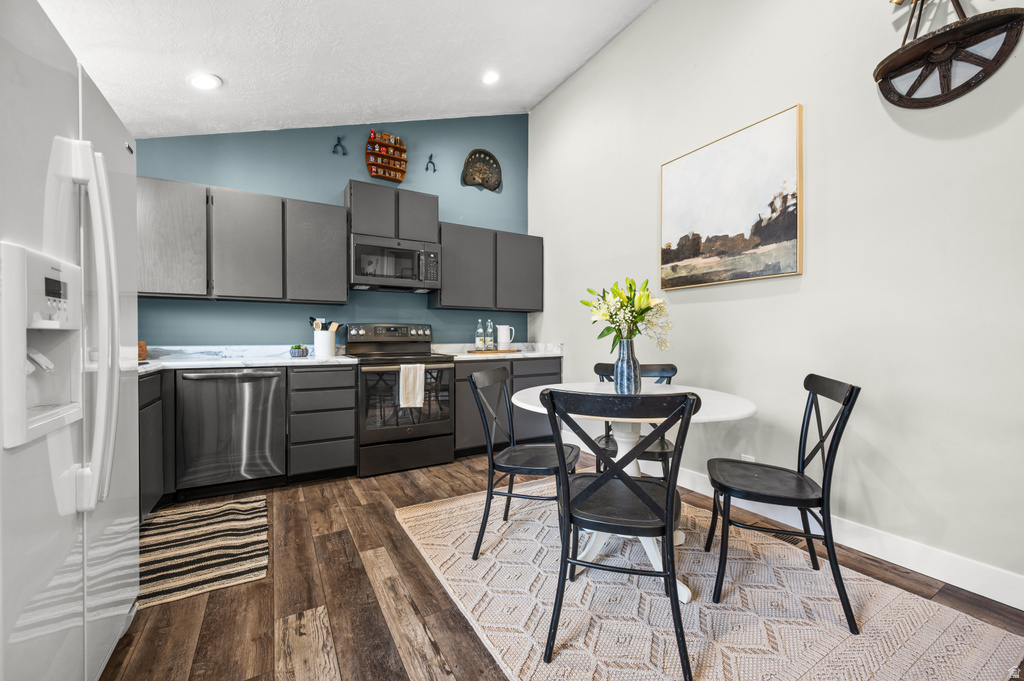 3193 W MEADOW GREEN WAY West Jordan, UT 84088