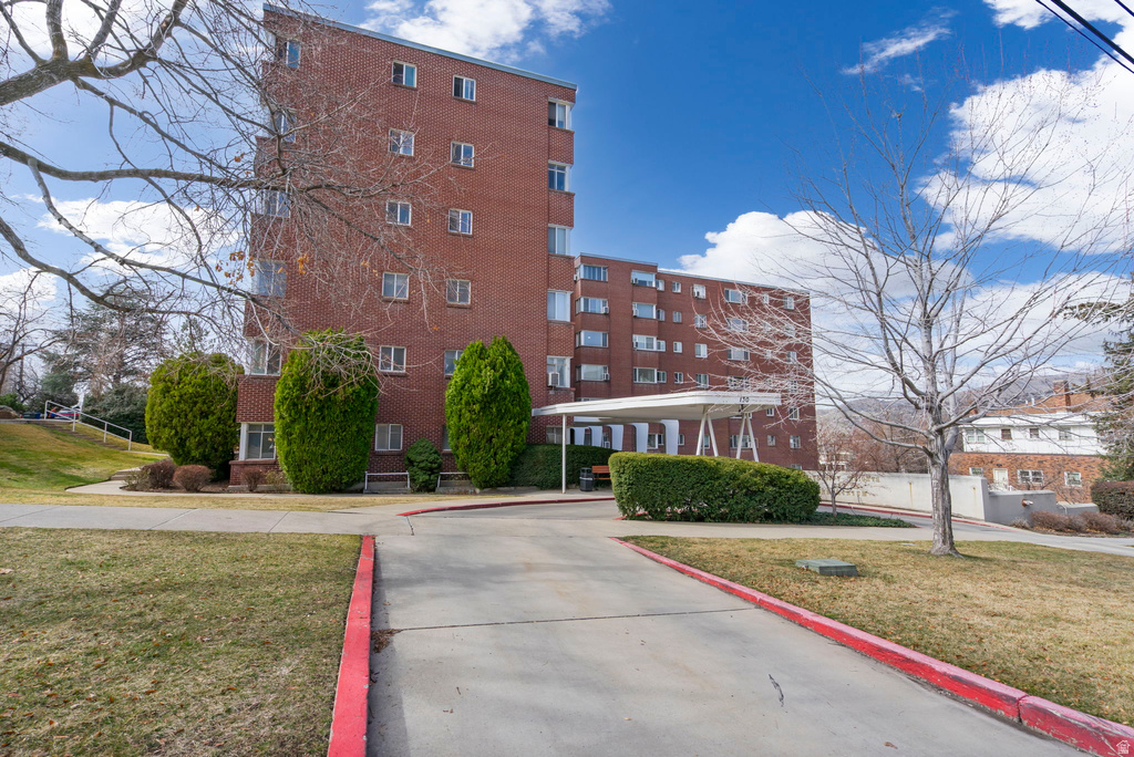 130 S 1300 E #404 Salt Lake City, UT 84102