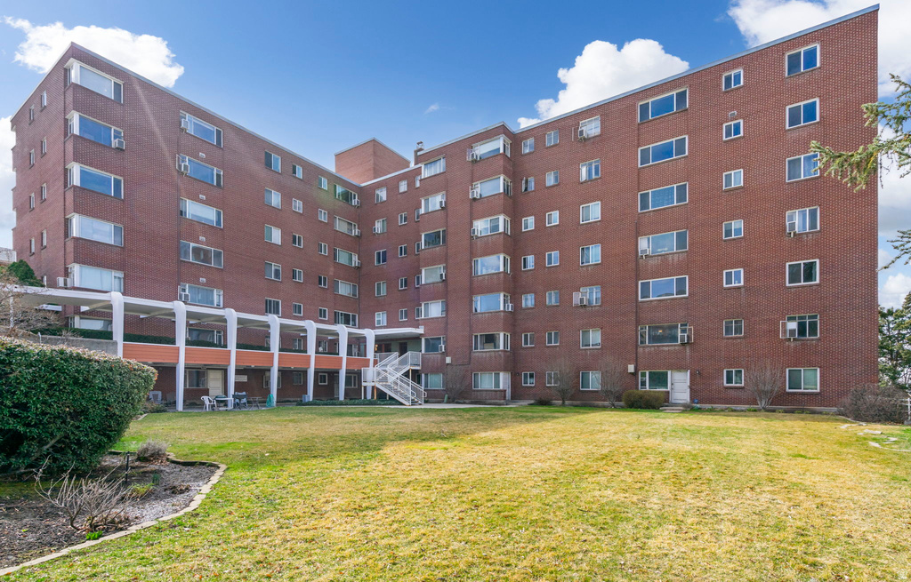 130 S 1300 E #404 Salt Lake City, UT 84102