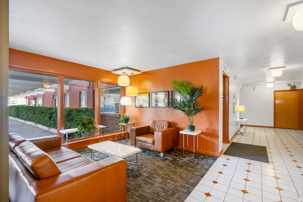 130 S 1300 E #404 Salt Lake City, UT 84102