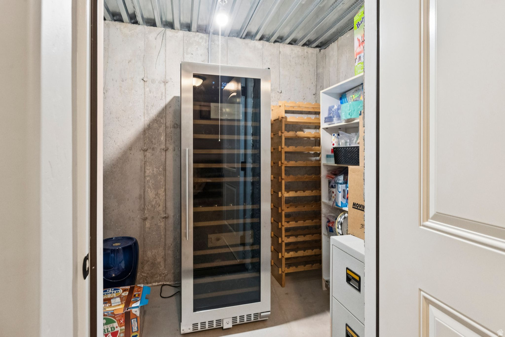 952 E BRIDGES CT Murray, UT 84121