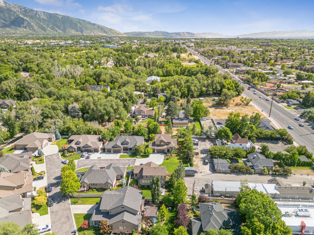 952 E BRIDGES CT Murray, UT 84121