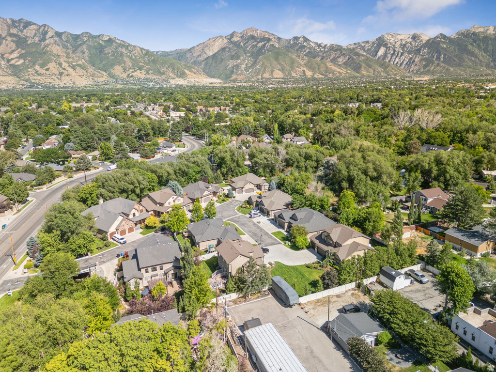 952 E BRIDGES CT Murray, UT 84121