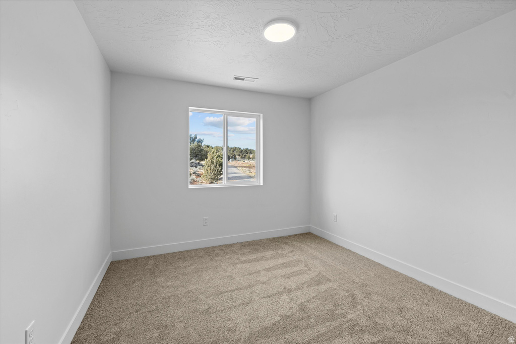 141 S 940 E Santaquin, UT 84655